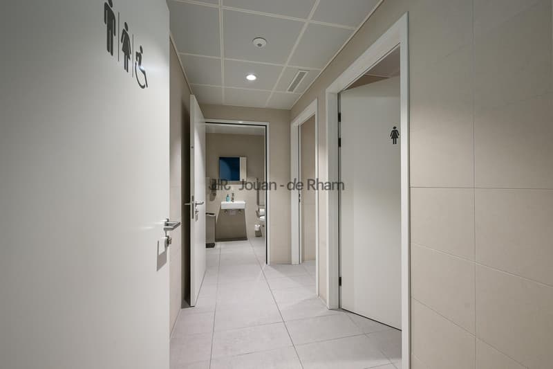 700 m2 de bureaux à louer dans un immeuble moderne, entièrement aménagés "Plug & Play" (9)