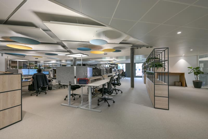 700 m2 di uffici in affitto in un edificio moderno (3)