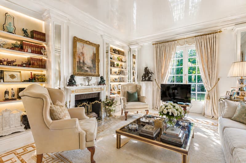 CHENE-BOUGERIES: Superb property in the heart of Conches (6)