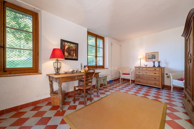 Casa affascinante e sua dependance in zona villaggio (11)