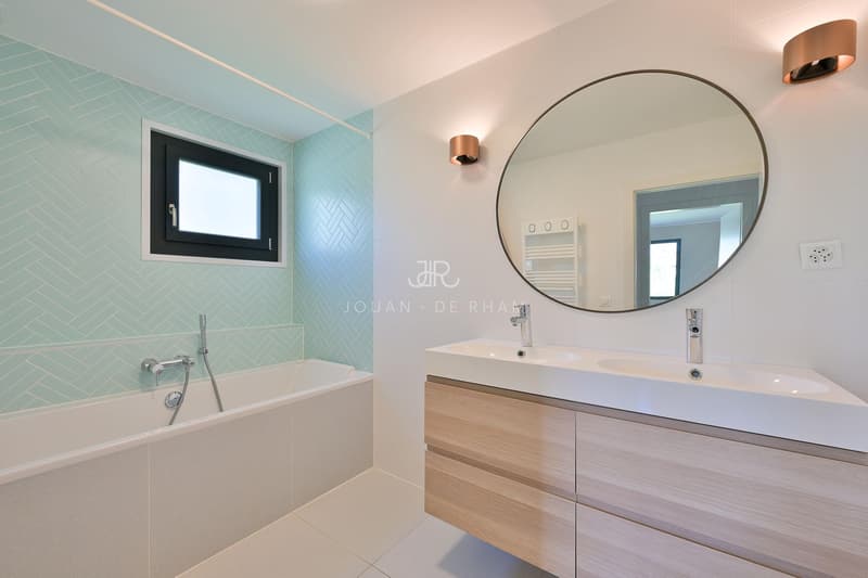 Fully renovated family home in Crassier (8)