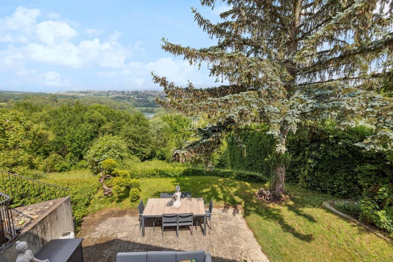 AVULLY: Meravigliosa casa ristrutturata con vista (3)