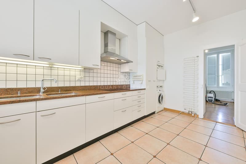 Übernahme des Mietvertrags - Prächtige Wohnung mit Seeblick (12)