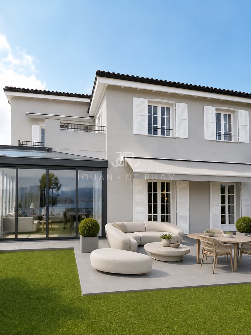 Charming house with a view (2)