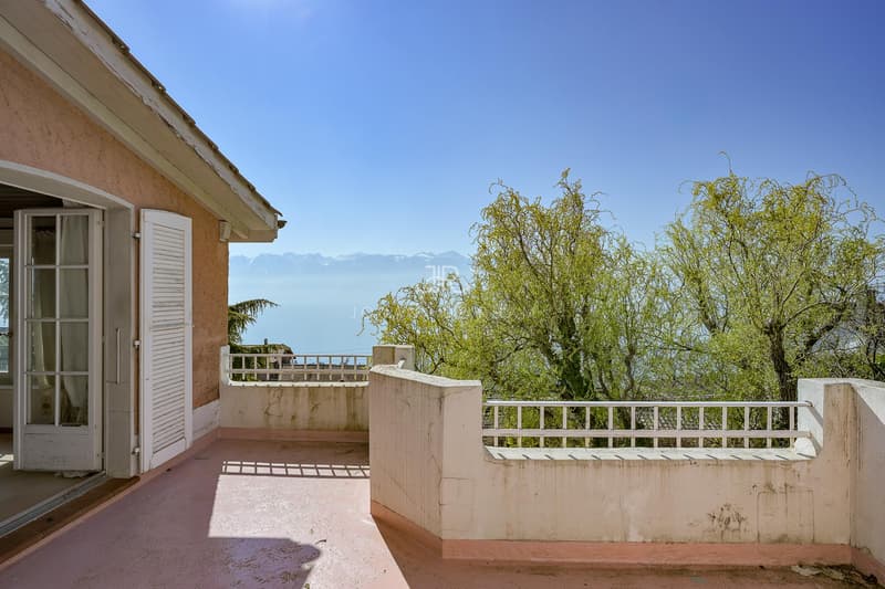 Charming house with a view (6)