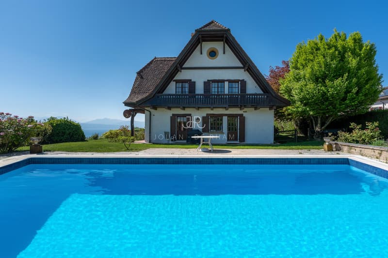 Casa di villaggio con vista lago e Mont Blanc (2)