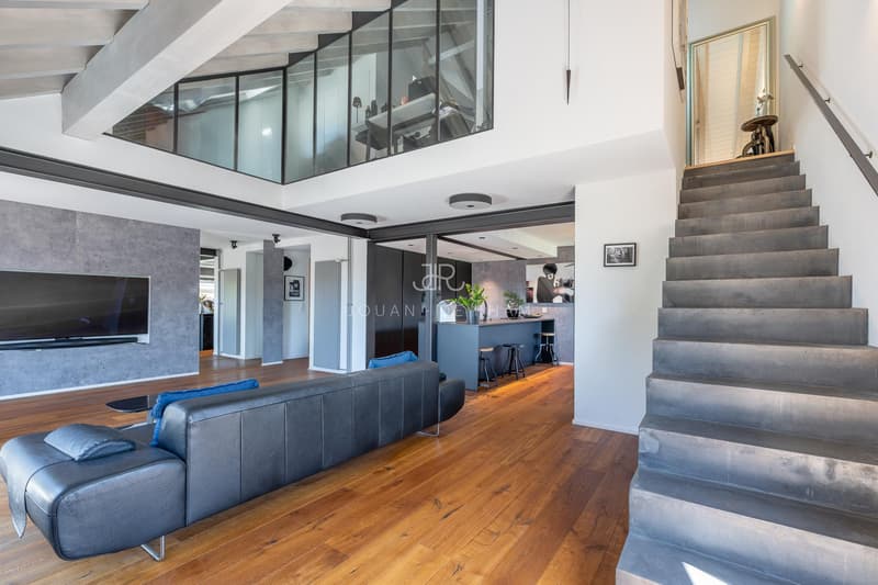 Eysins | Bright duplex fully renovated, 10 minutes from the heart of Nyon (6)