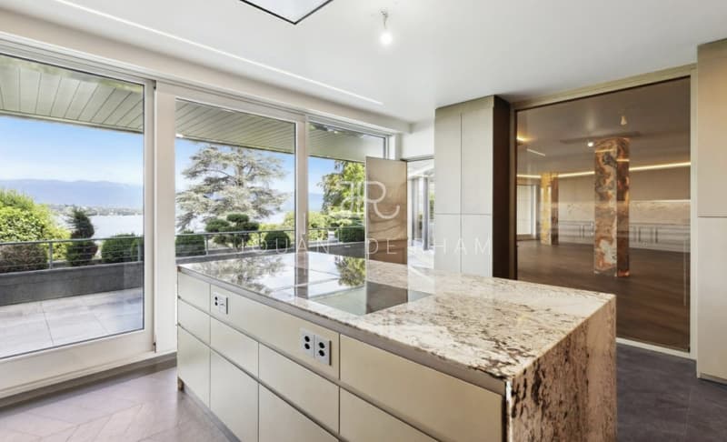 Appartement d'exception avec vue panoramique (3)