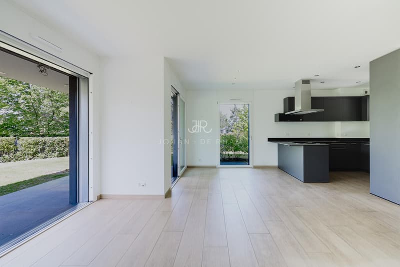 Anières?Modern Villa (2)