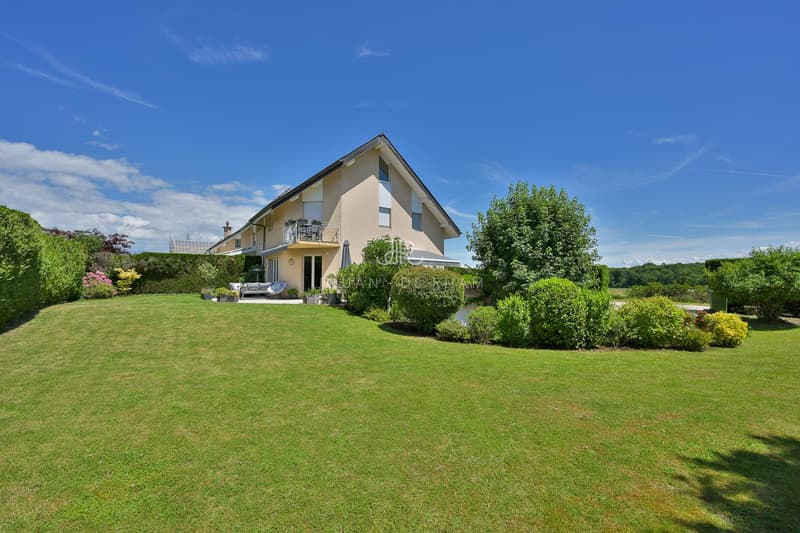 Bogis-Bossey | Villa jumelle au calme en Terre Sainte (2)