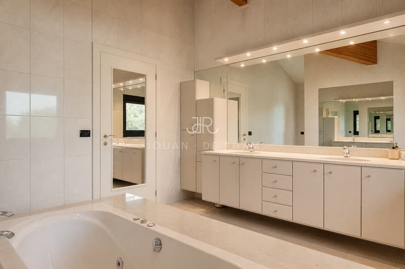 Vésenaz | Superb property close to the lake (8)