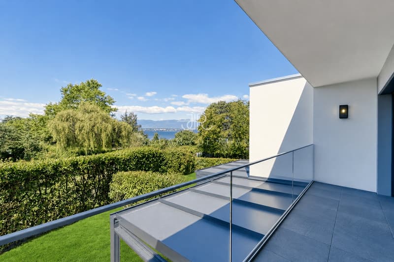 Magnifique villa moderne proche du lac (11)