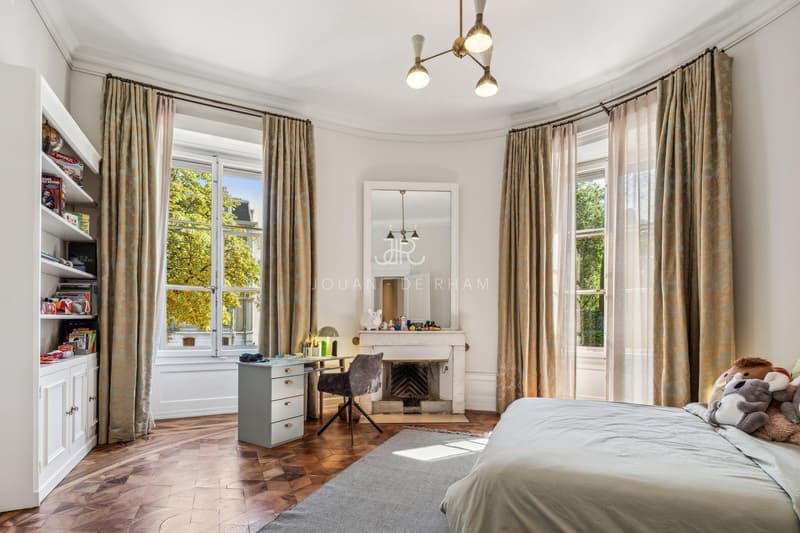 Appartement de caractère au coeur de la Vieille-Ville (7)