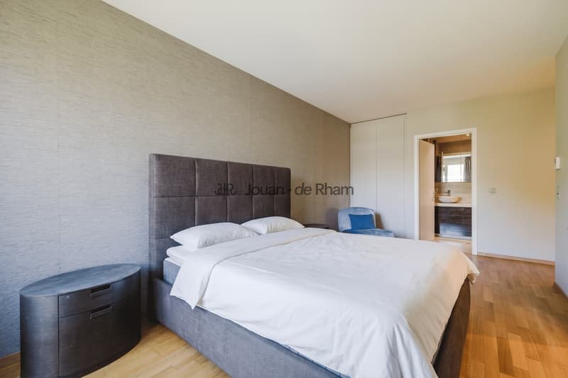 COLOGNY | Magnifique appartement 6 pièces idéalement situé entre ville et campagne. (6)