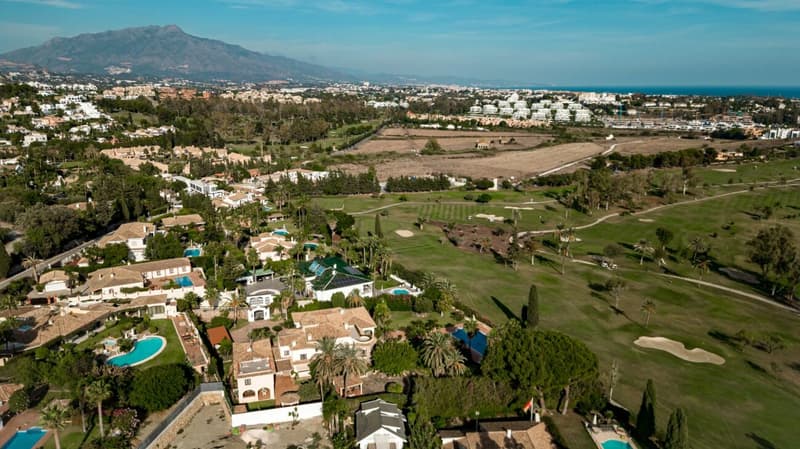 Villa Exceptionelle 1ère Ligne Golf Marbella (16)