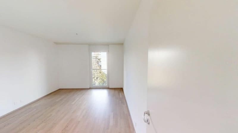 Beautiful 5-room apartment with large 40m2 balcony (8)
