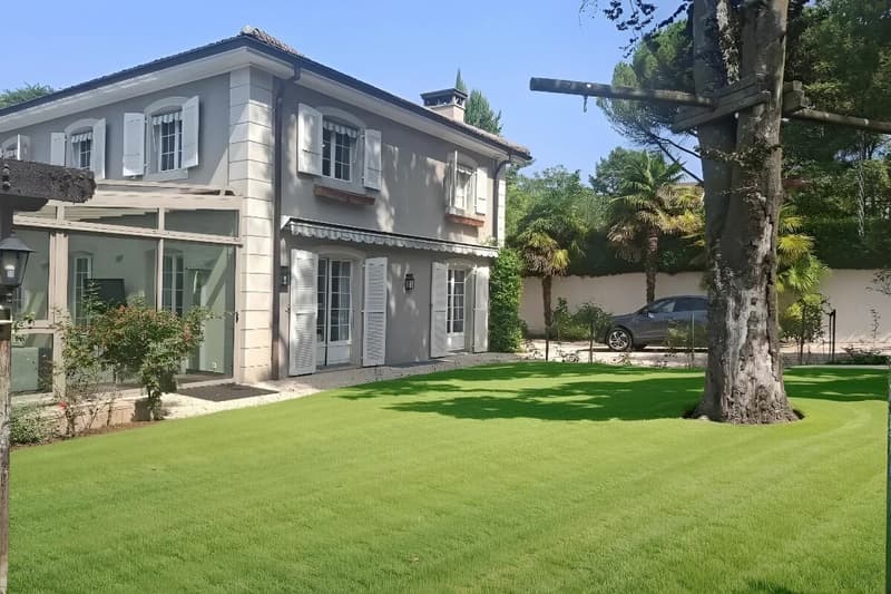 Magnifique maison Individuelle avec Piscine à Collonge-Bellerive (1)