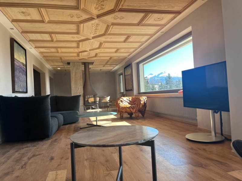 Chalet avec piscine intérieur à Crans-Montana (8)