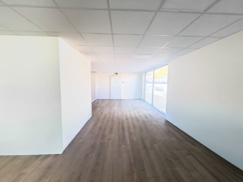 Exceptional Premises for Sale in Cossonay – Ideal for Your Office (3)