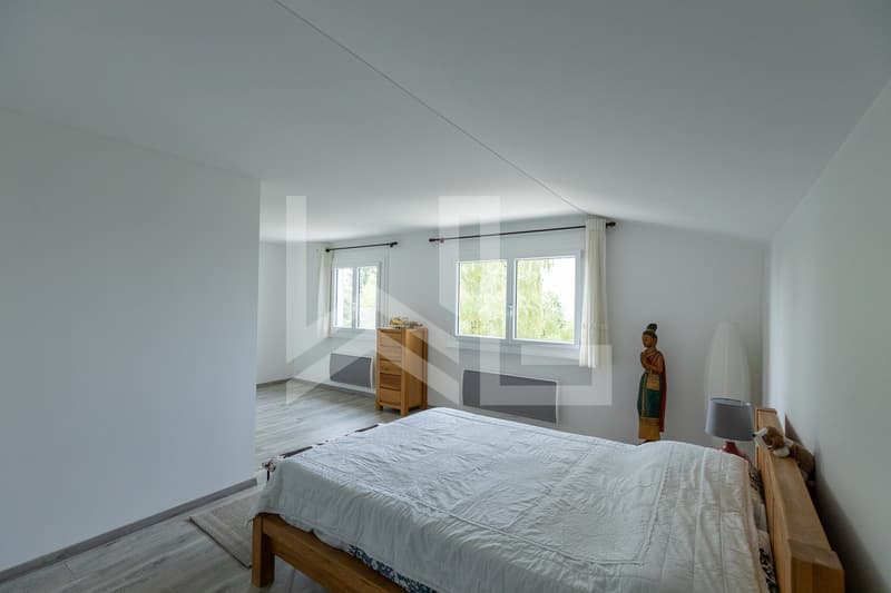 Charming villa with a calm view (8)