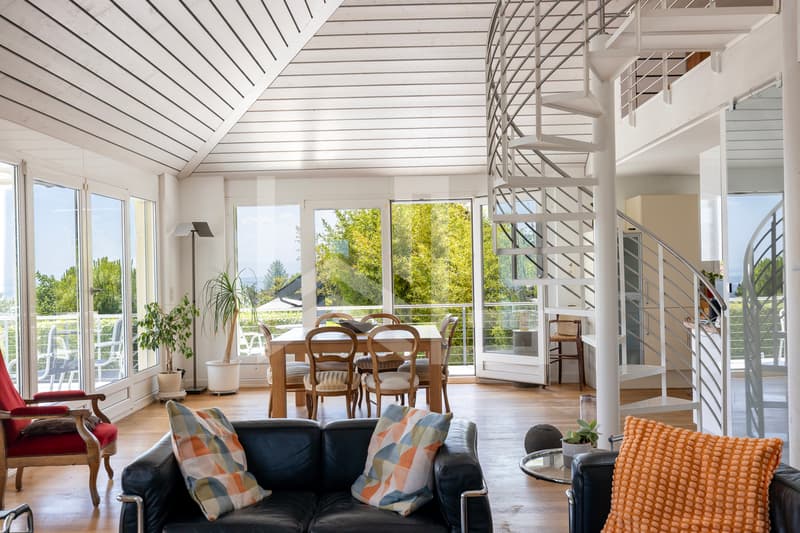 Superbe propriété contemporaine avec vue panoramique (5)