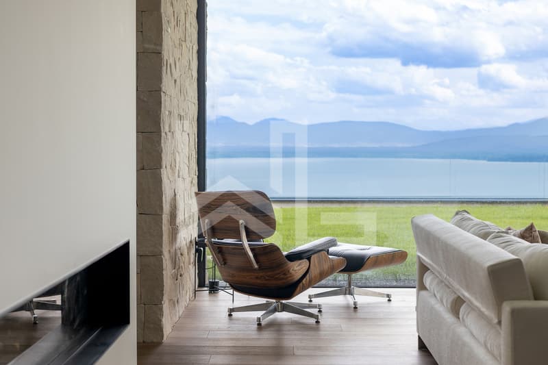 Villa di lusso contemporanea dell'architetto con vista panoramica (1)
