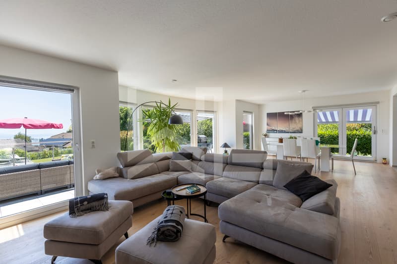 Propriété contemporaine avec vue (5)