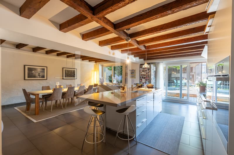 Charme et cachet pour cette maison de village rénovée (1)