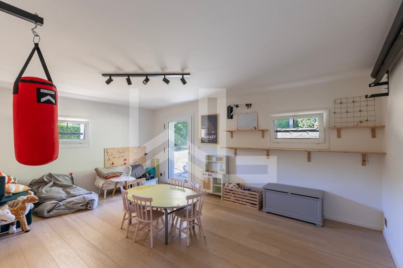 Villa avec vue toute rénovée (13)