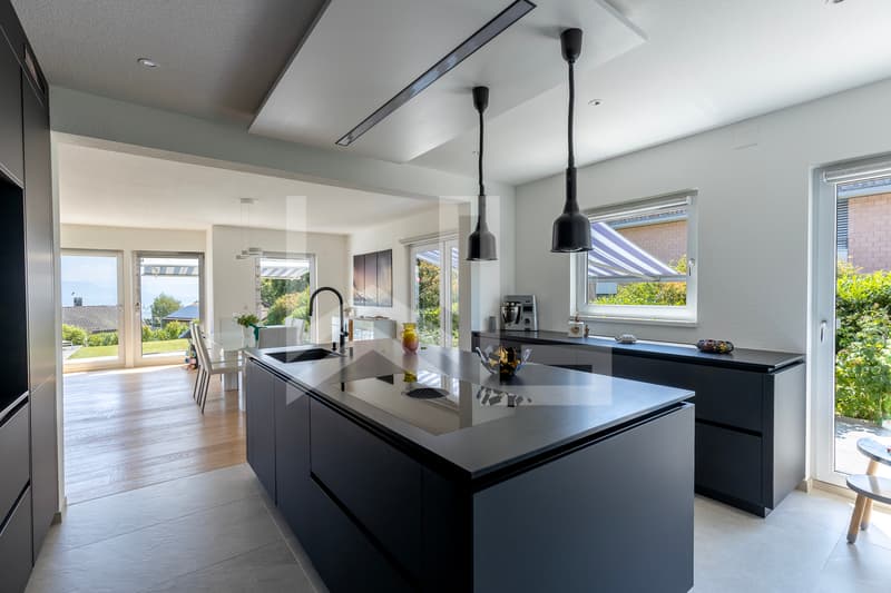 Propriété contemporaine avec vue (5)