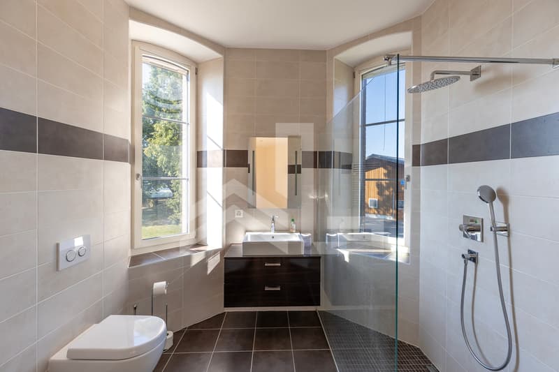 Maison de charme et de caractère avec vue panoramique (10)