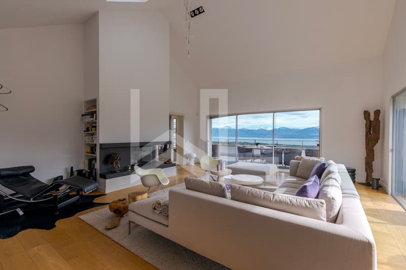 Propriété plein de charme avec vue- quartier calme (5)