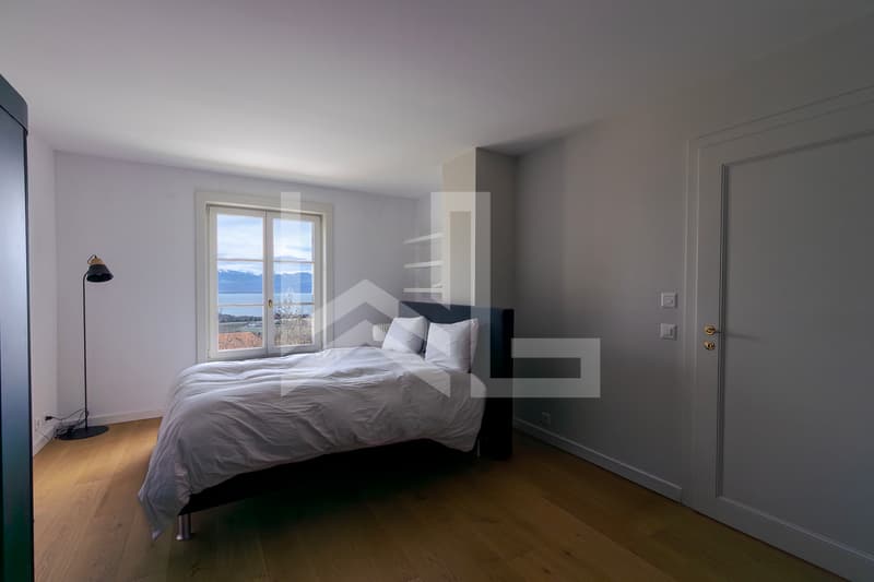 Propriété plein de charme avec vue- quartier calme (11)