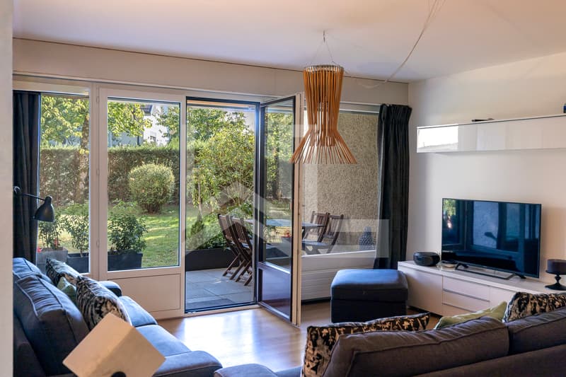 Appartement traversant avec jardin commun à 2 pas de la gare (1)