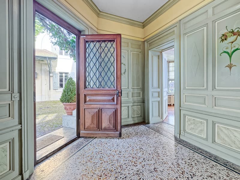 Versoix: Charmantes Villa direkt am Wasser, mit privatem Hafen (6)