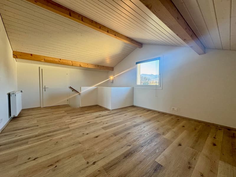 Charmante maison individuelle de 5 pièces à Coinsins avec grand jardin privatif (18)