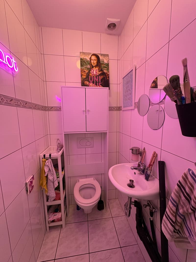 Local commercial au rez avec vitrine à louer - idéal pour un atelier de création (6)