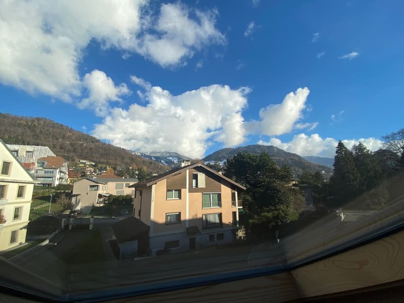 Ampio appartamento duplex di 5.5 locali con vista panoramica a Blonay (26)