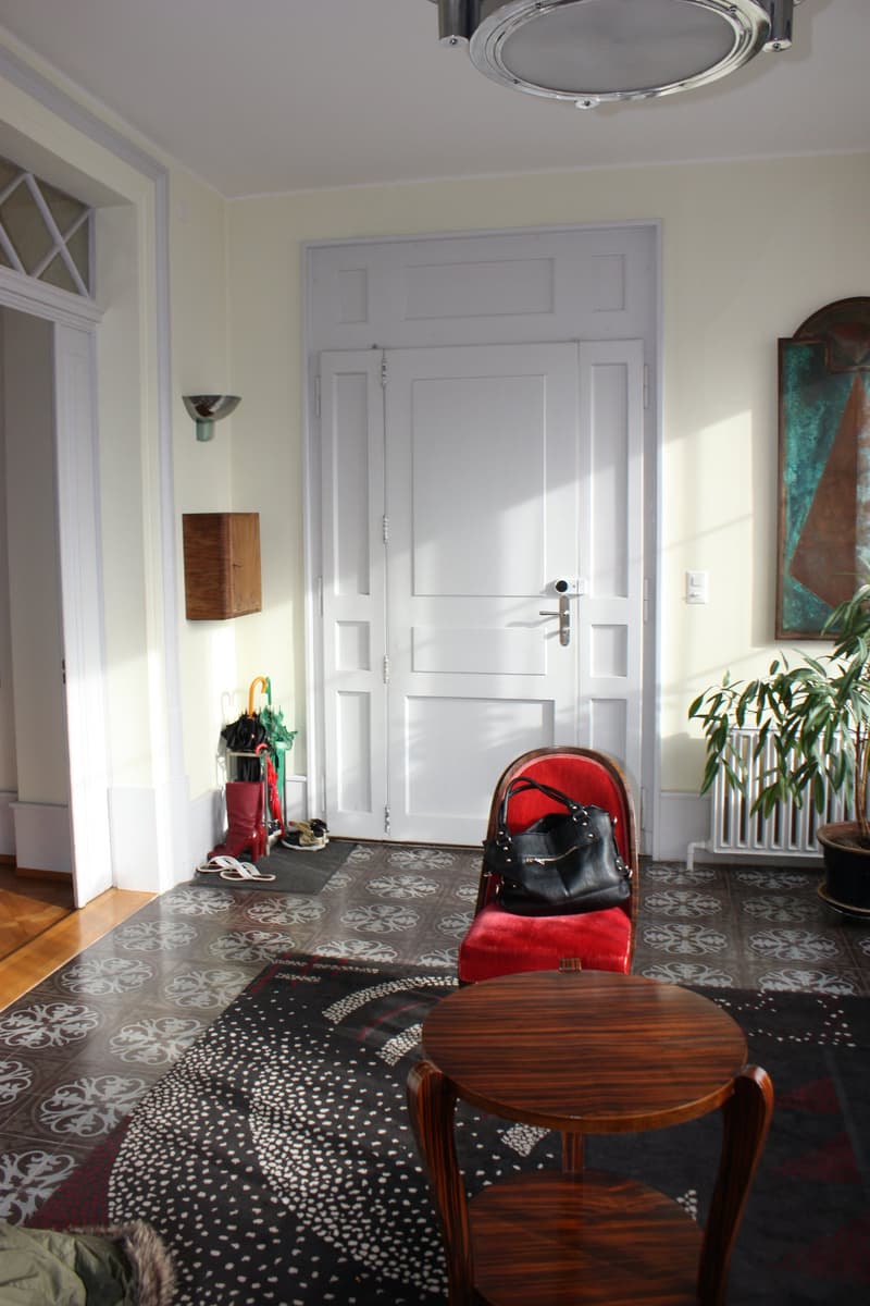 Majestic 12-room villa in Morges – with large private garden (13)