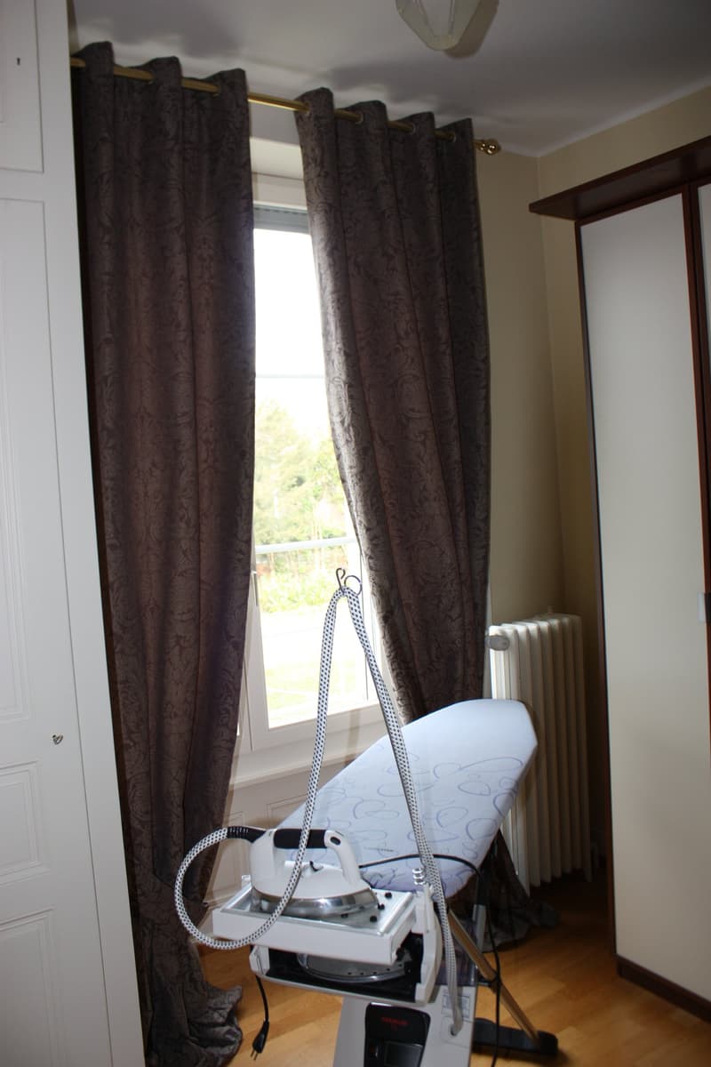 Majestic 12-room villa in Morges – with large private garden (36)