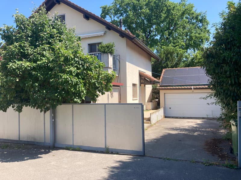 Beautiful and large single-family house in viager occupied without rent limited to 7 years (2)