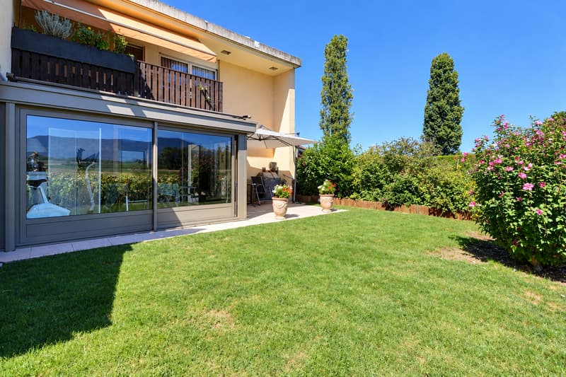 Magnifique appartement en rez de jardin vue dégagée sur la campagne en viager occupé sans rente (1)