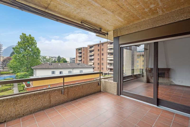 Spazioso Appartamento di 1.5 Locali a Lugano: Comfort e Comodità. (2)