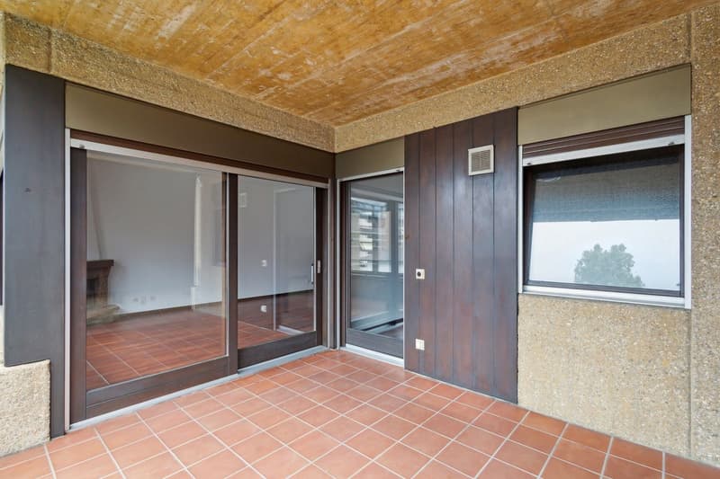 Spazioso Appartamento di 4.5 Locali a Lugano: Comfort e Comodità. (8)