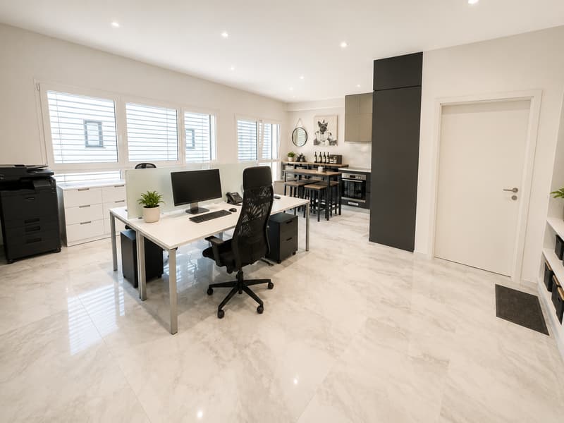 Mixed-use rental property ideally located in Payerne (4)