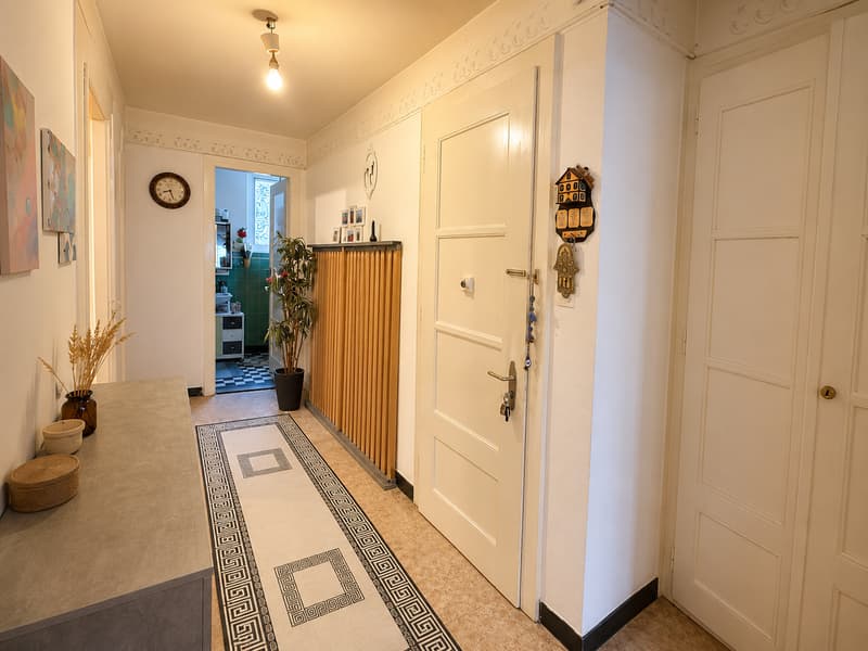 Magnificent 3.5-room apartment with balcony in a sought-after neighborhood of Fribourg (4)