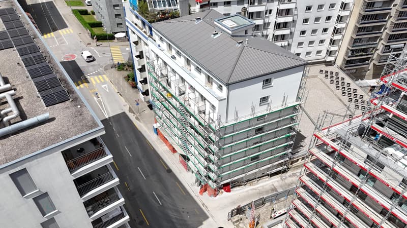 Spacieux 3.5 pièces entièrement rénové, centre Fribourg (13)