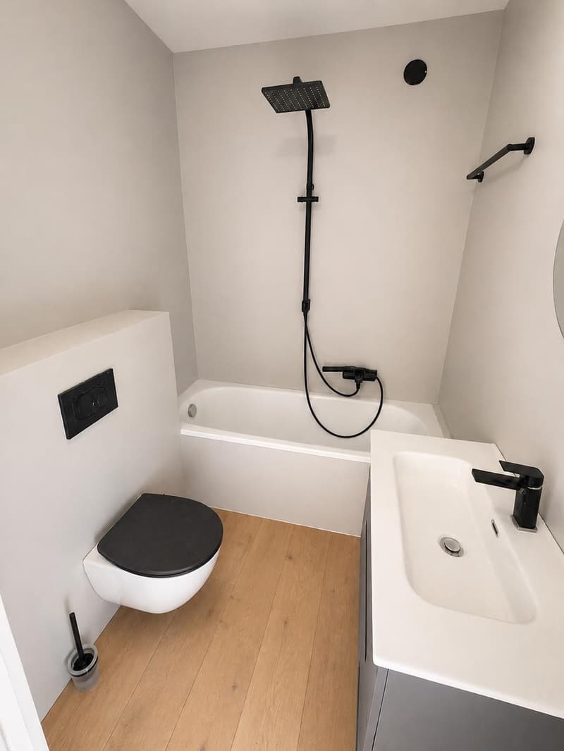 Spacieux 3.5 pièces entièrement rénové, centre Fribourg (10)