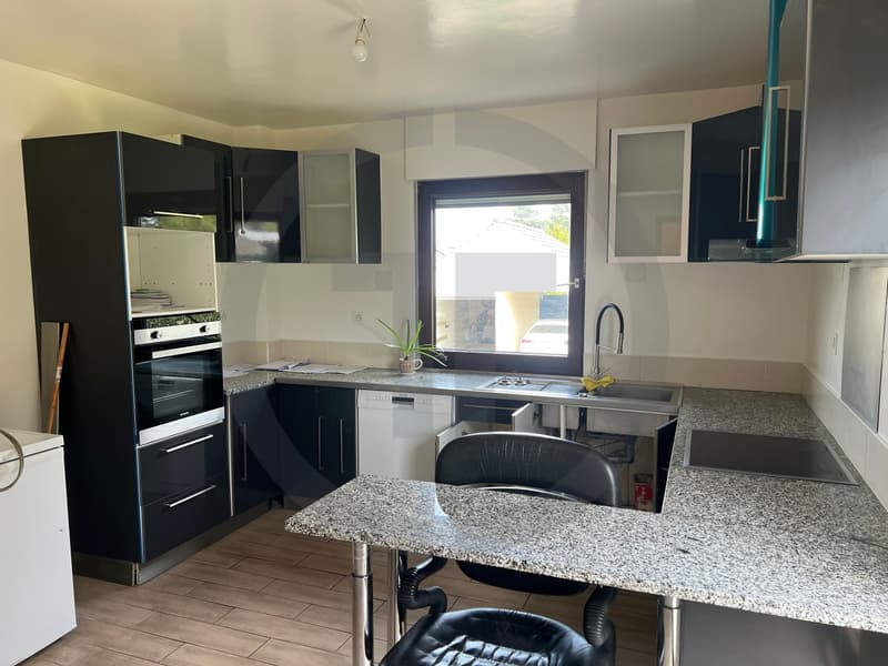 Très belle maison individuelle à vendre à Genthod. (2)