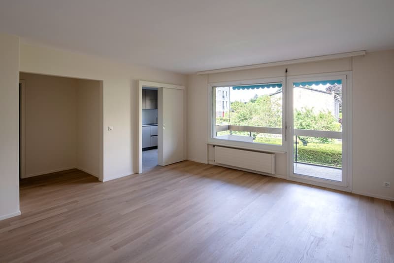 Appartement de 4,5 pièces entièrement rénové "haut standing" (2)